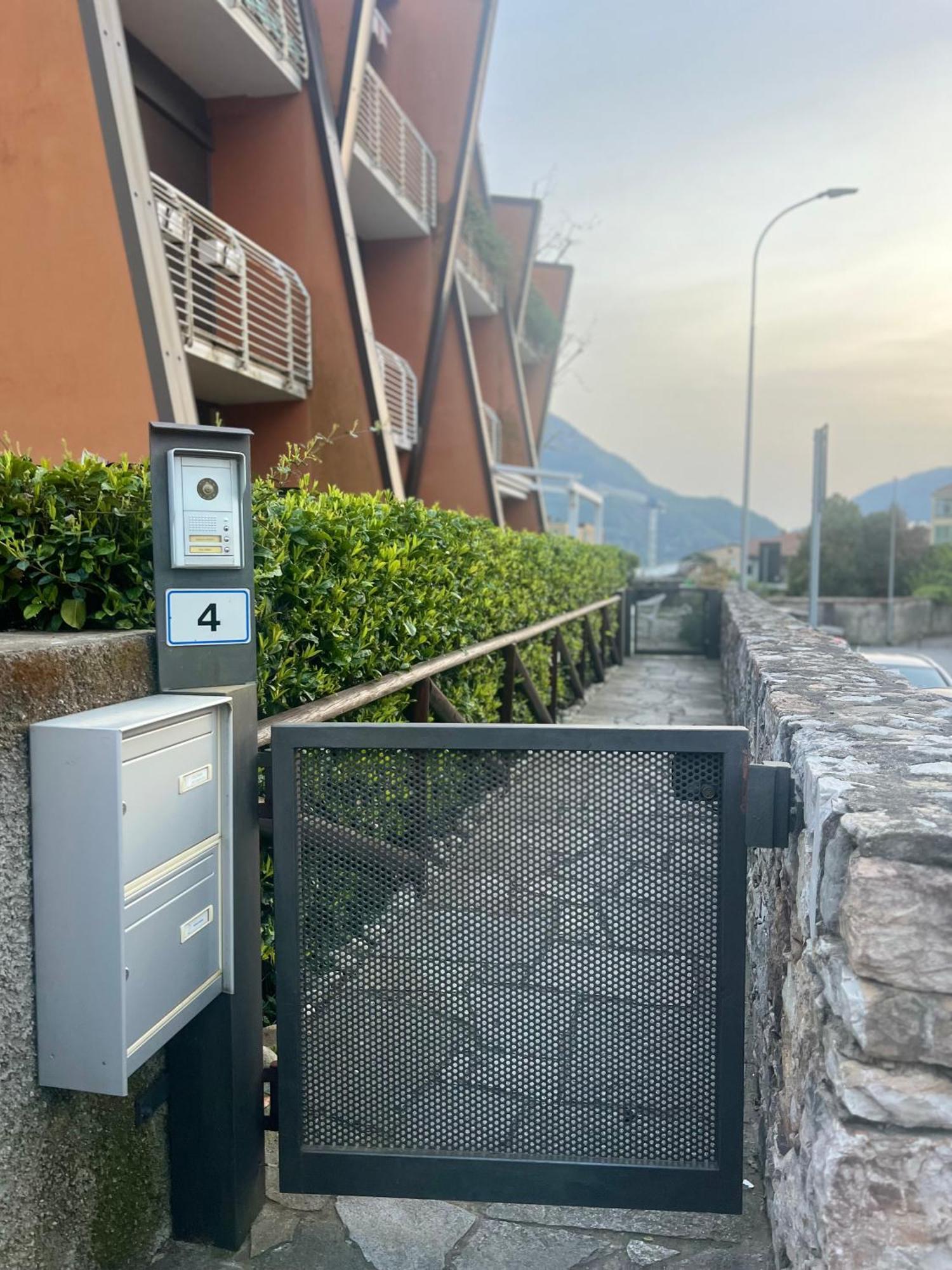 B&B Resilienza - Camera Privata Con Bagno Lecco Zewnętrze zdjęcie