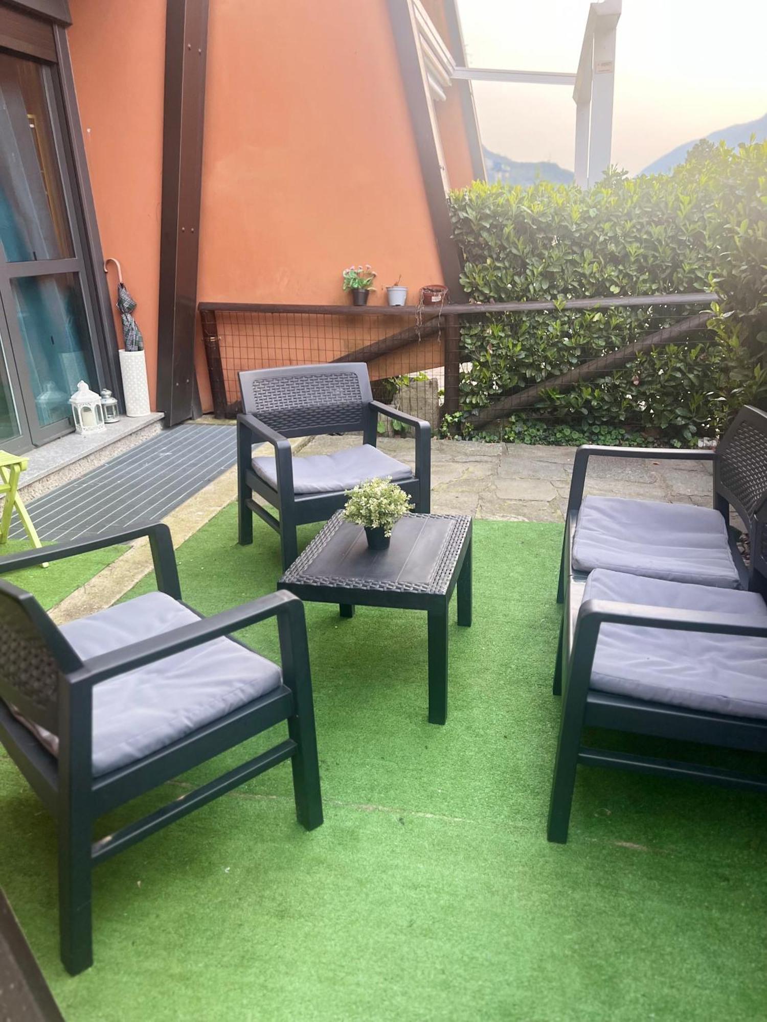 B&B Resilienza - Camera Privata Con Bagno Lecco Zewnętrze zdjęcie